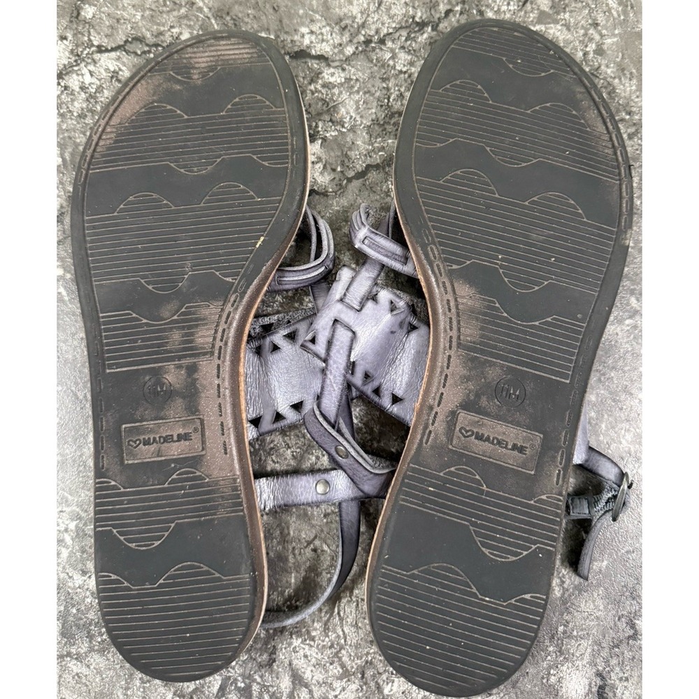Madeline Womens Bon Bon Flat Strappy Buckle Thong Sandals Gray Sz 11M - Picture 7 of 8
